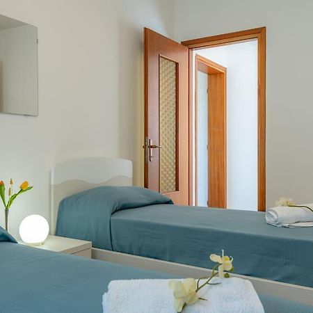 La Serena Large Apartment With Wifi, A/C, Private Parking Acquaseria 外观 照片