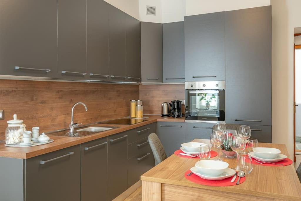 La Serena Large Apartment With Wifi, A/C, Private Parking Acquaseria 外观 照片